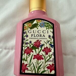 $111 Gucci Flora White Gardenia
